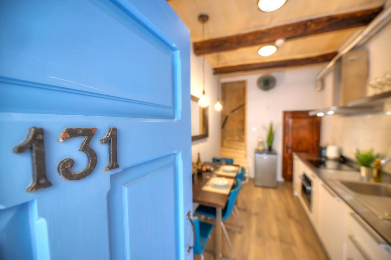 Romantic And Historical Maisonette In The Center Of Valletta Mbal1-1 Экстерьер фото